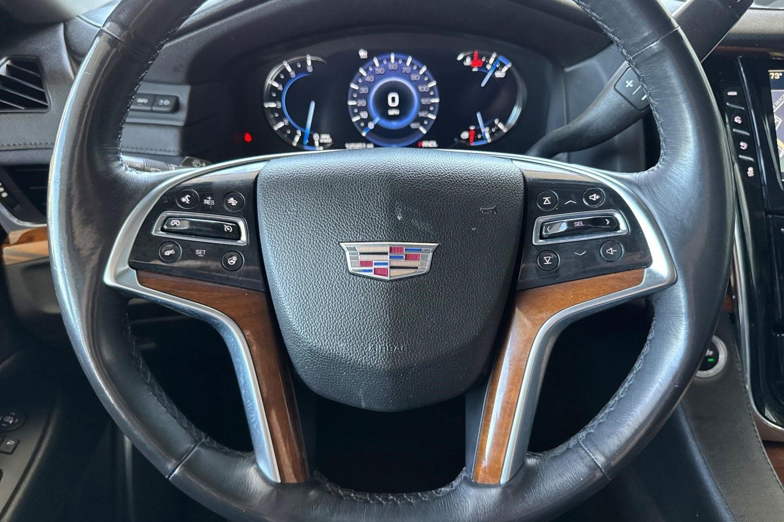 Used 2017 Cadillac Escalade Premium Luxury image 17