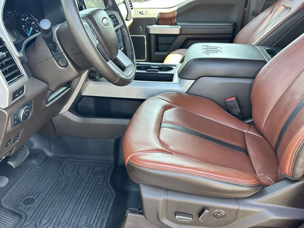 Used 2022 Ford F350 King Ranch w/ King Ranch Ultimate Package AWD/4WD image 6