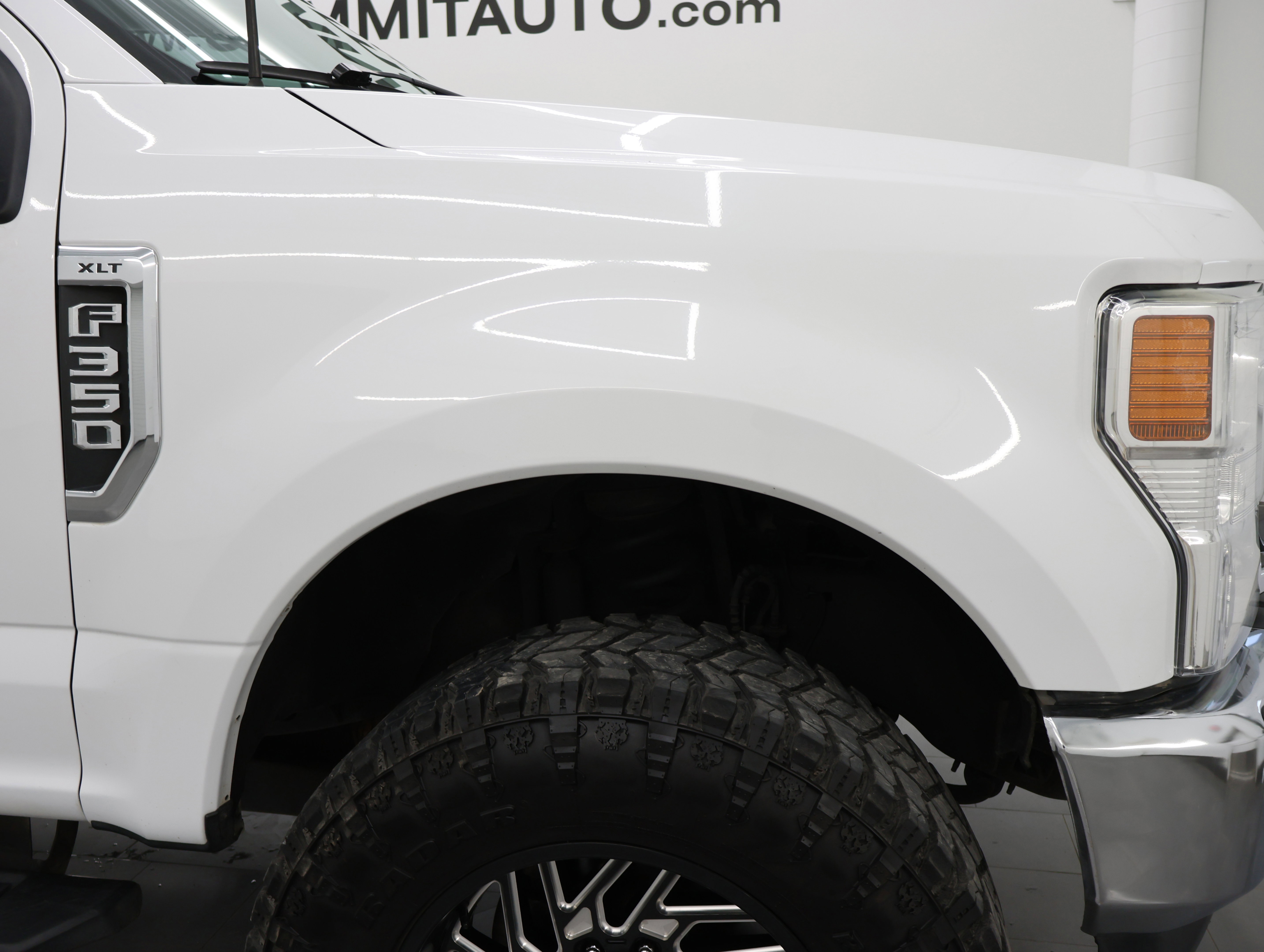 Used 2022 Ford F350 XLT w/ XLT Value Package image 23