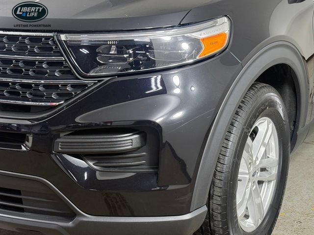 Used 2023 Ford Explorer XLT AWD/4WD image 9