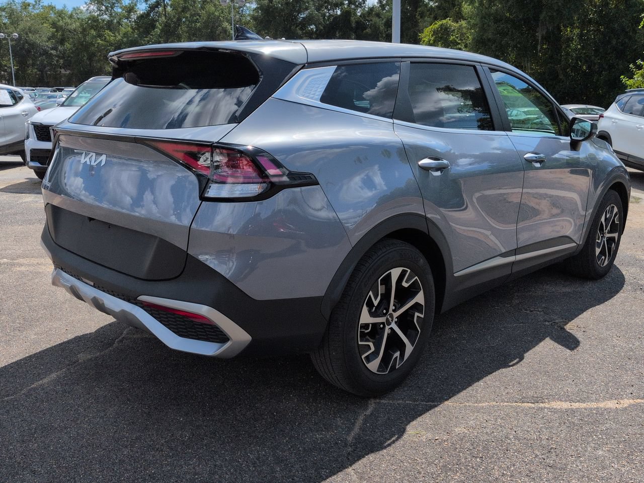 Certified 2024 Kia Sportage EX FWD image 5