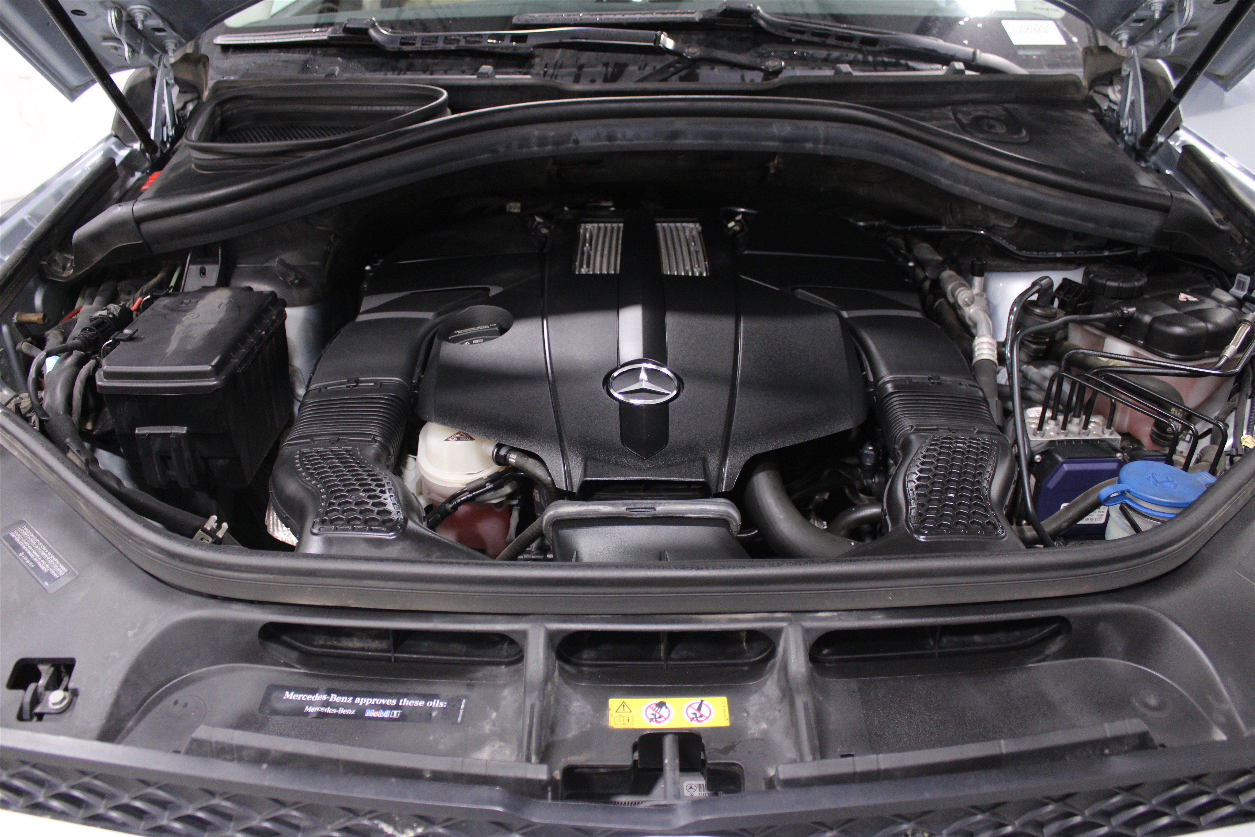 Used 2018 Mercedes-Benz GLS 450 4MATIC image 40