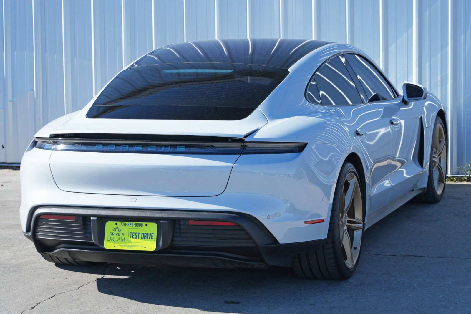 Used 2022 Porsche Taycan 4S AWD/4WD image 56