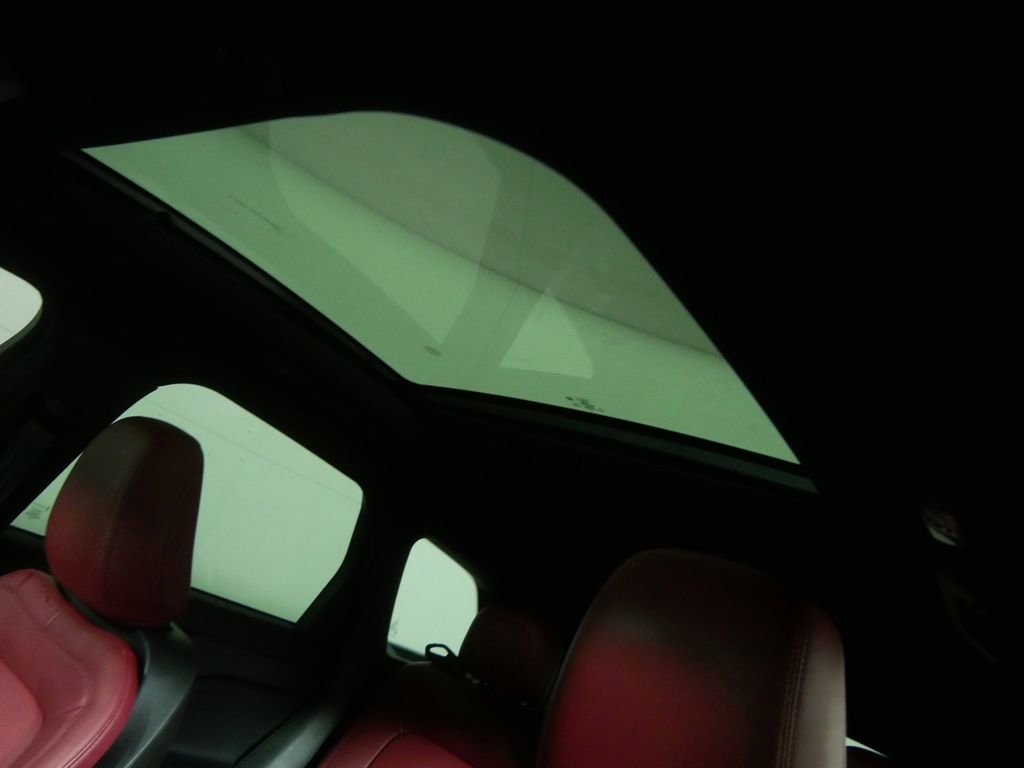 Used 2025 Lincoln Corsair Grand Touring w/ Equipment Group 301A image 12