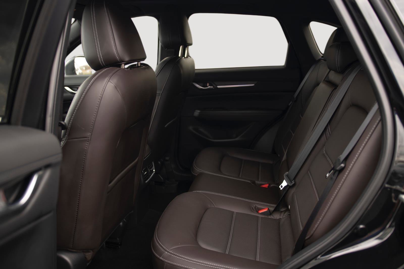 Used 2025 MAZDA CX-5 Signature image 12