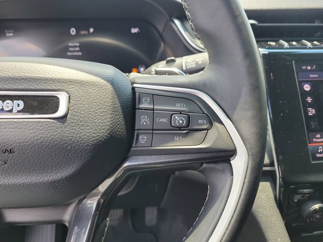 Used 2022 Jeep Grand Cherokee L Laredo w/ Luxury Tech Group I AWD/4WD image 11