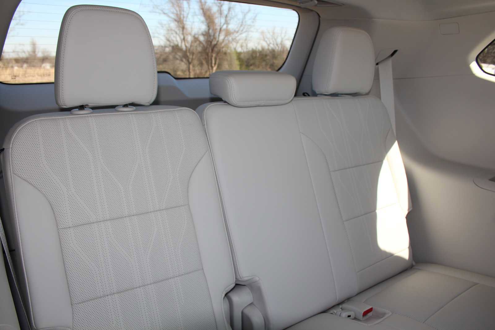 New 2026 Buick Enclave Avenir w/ Super Cruise Package FWD image 20