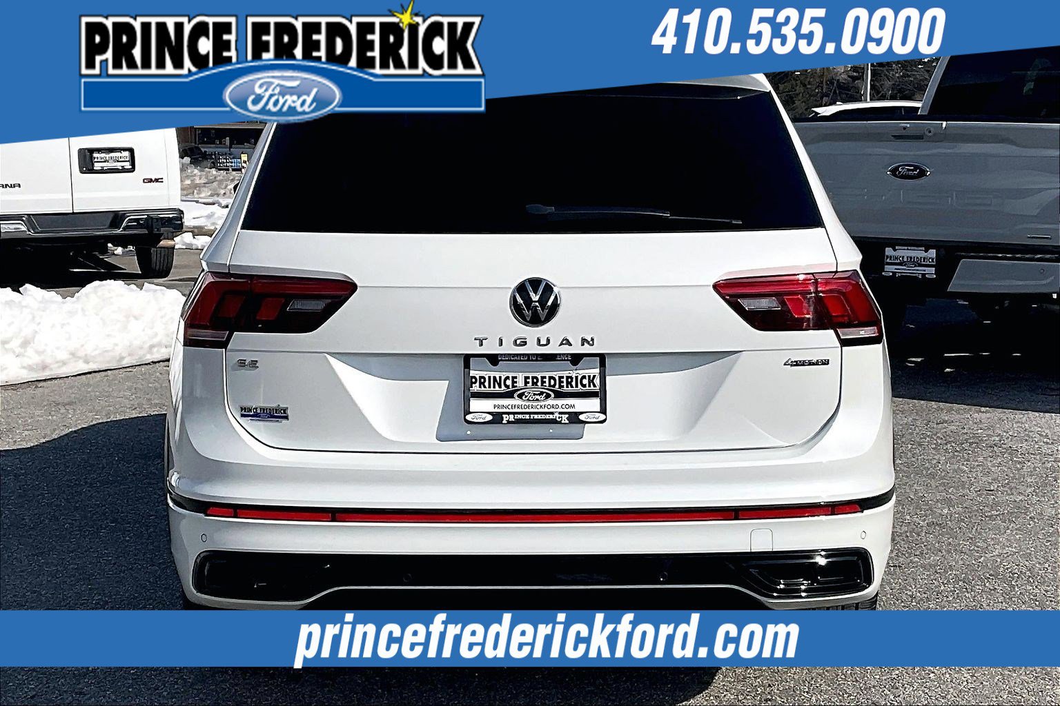 Used 2022 Volkswagen Tiguan SE R-Line image 4