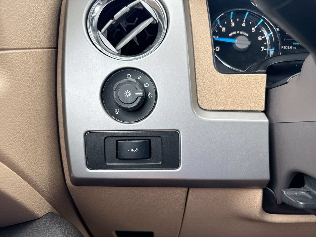 Used 2013 Ford F150 Lariat w/ Luxury Equipment Group AWD/4WD image 19