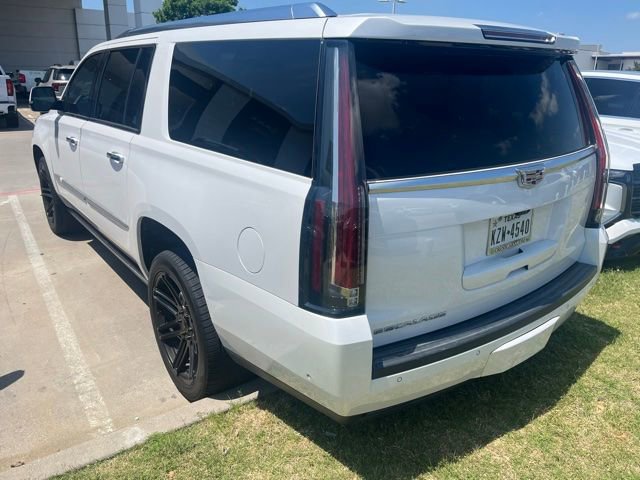 Used 2018 Cadillac Escalade ESV Premium Luxury AWD/4WD image 4
