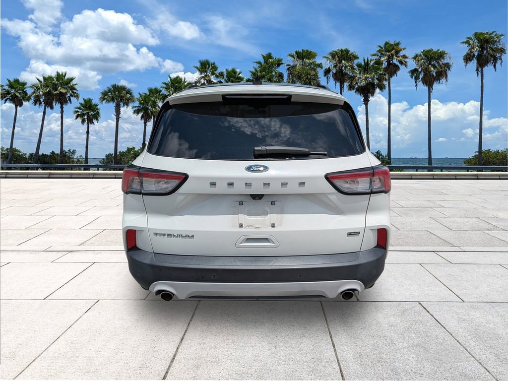 Certified 2020 Ford Escape Titanium w/ Titanium Premium Package 2.0 FWD image 6