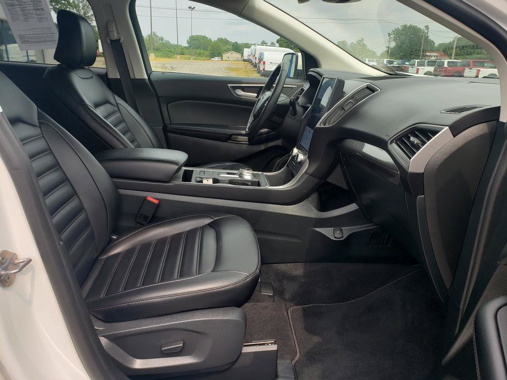 Used 2024 Ford Edge SEL w/ Convenience Package AWD/4WD image 17