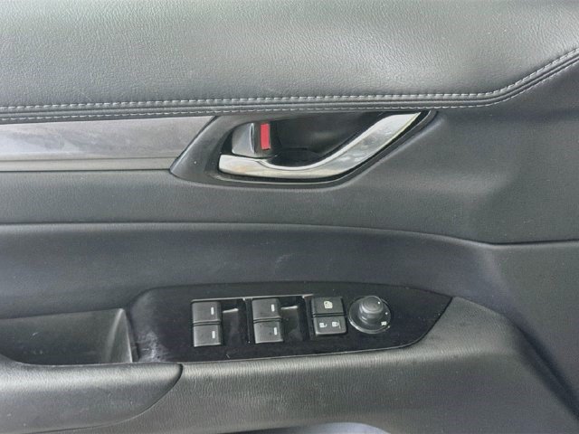 Used 2021 MAZDA CX-5 Touring FWD image 23