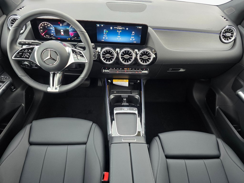 New 2026 Mercedes-Benz GLA 250 4MATIC image 16