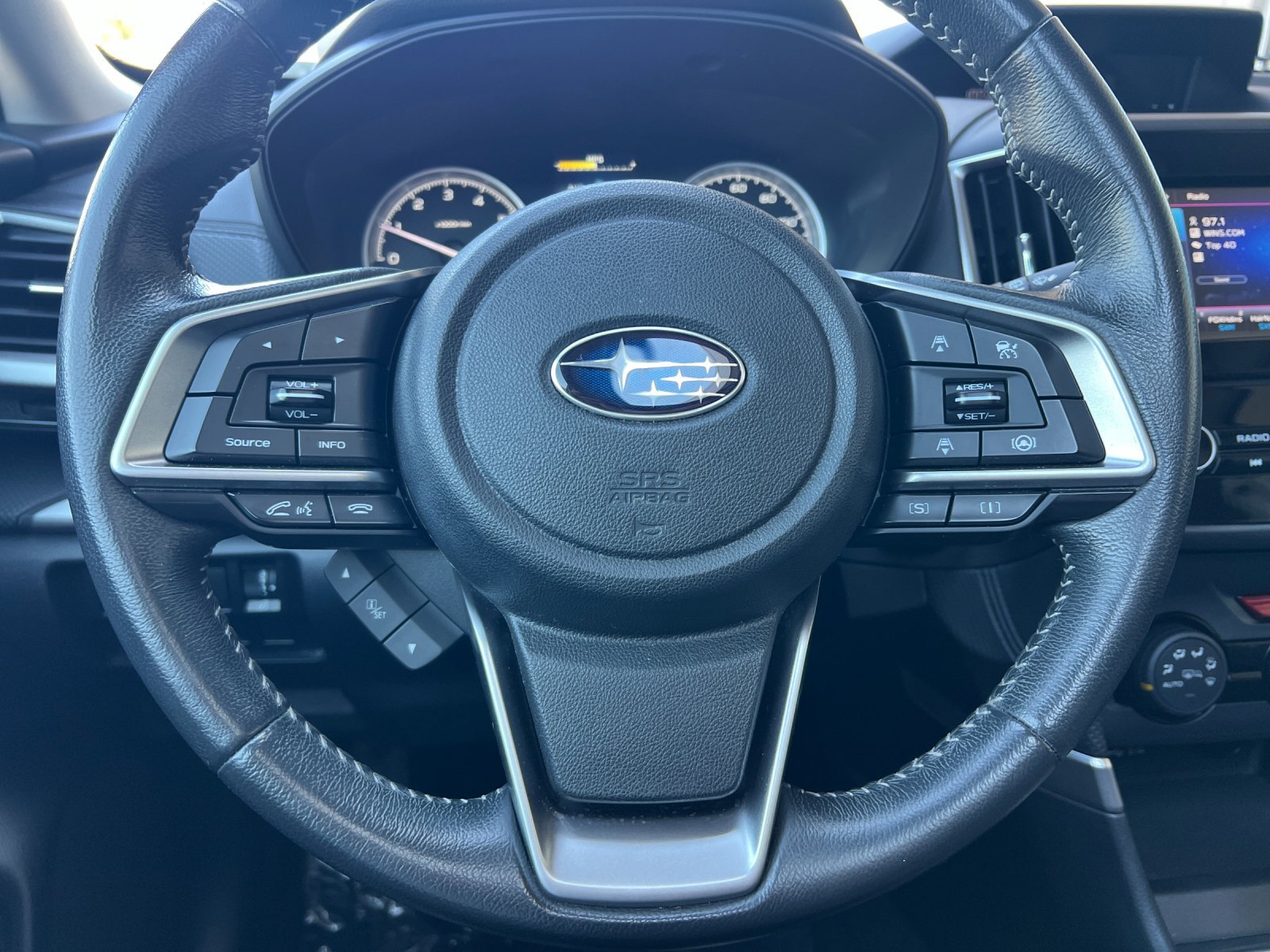 Used 2022 Subaru Forester Premium AWD/4WD image 23