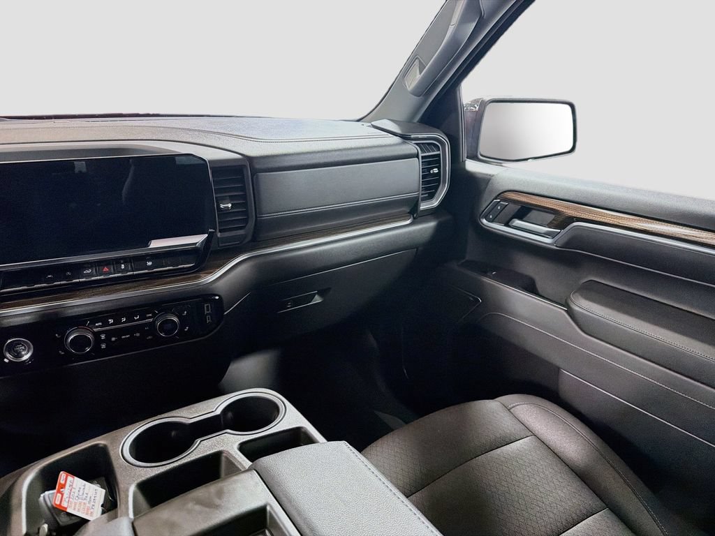 Used 2023 Chevrolet Silverado 1500 LT w/ LPO, Liner Protection Package AWD/4WD image 24