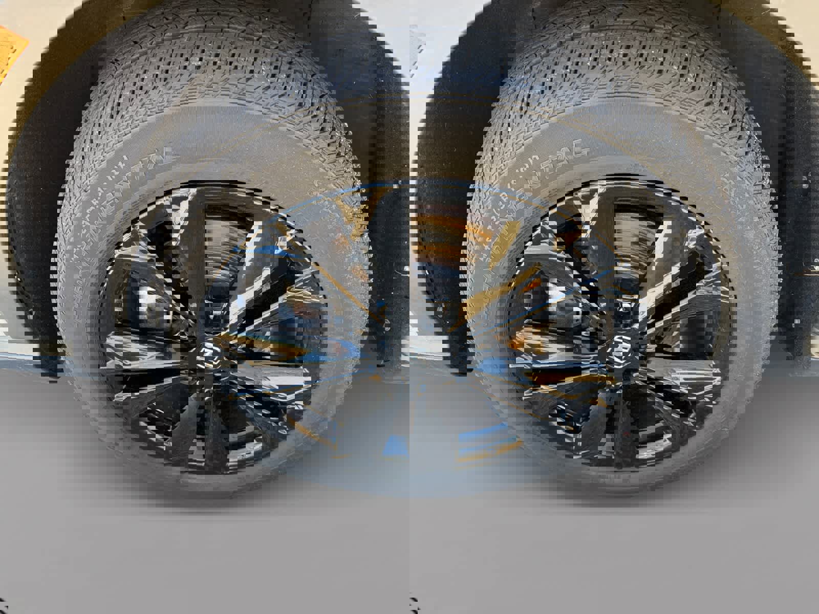 Used 2023 Honda CR-V Sport Touring image 9