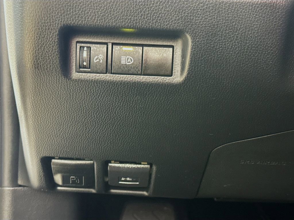 Certified 2023 Toyota RAV4 LE image 10