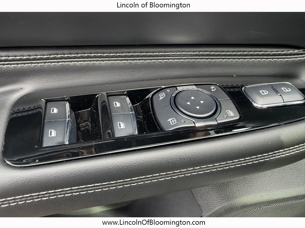 New 2025 Lincoln Corsair Grand Touring w/ Equipment Group 302A image 17