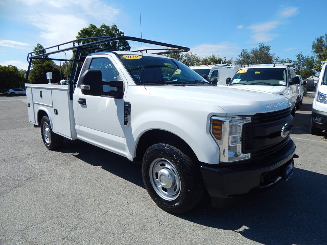Used 2019 Ford F350 XL w/ Power Equipment Group RWD image 10