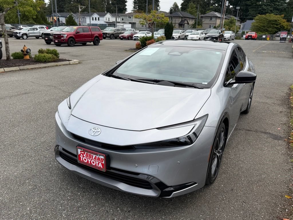 Certified 2023 Toyota Prius Limited AWD/4WD image 4