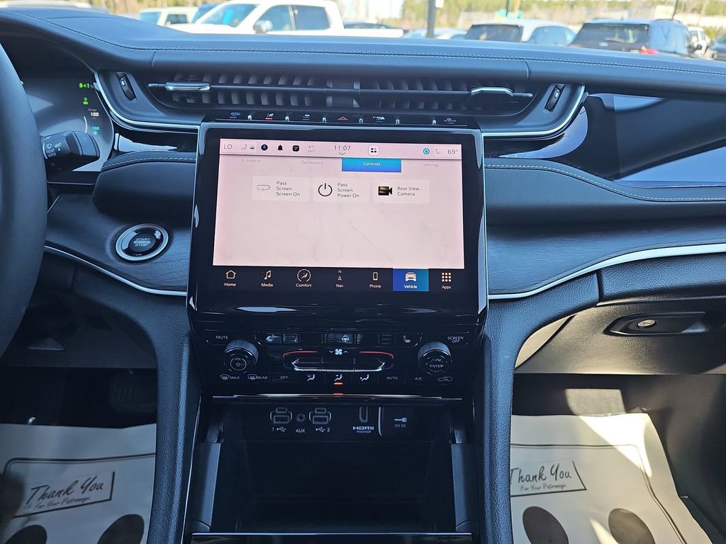 Used 2022 Jeep Grand Cherokee Limited 4xe image 24