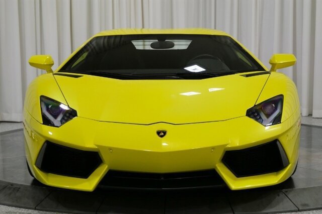 Used 2015 Lamborghini Aventador LP 700-4 AWD/4WD image 3