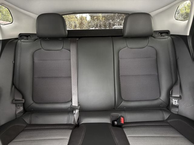 Used 2024 Chevrolet Trax LT FWD image 28