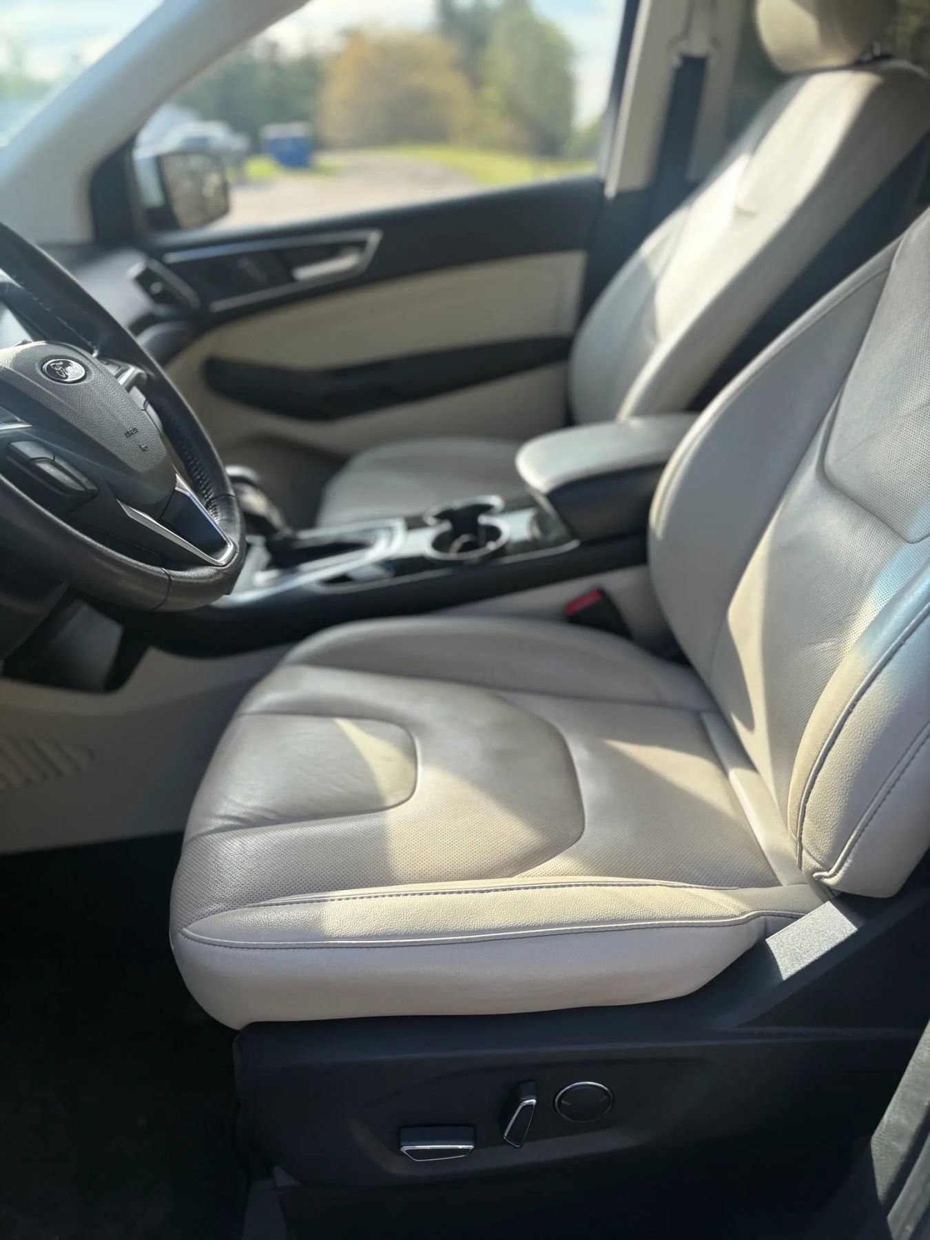 Used 2018 Ford Edge Titanium w/ Equipment Group 301A FWD image 56