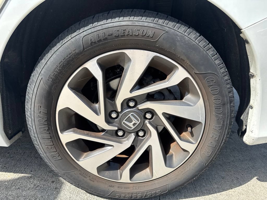 Used 2018 Honda Civic EX image 13