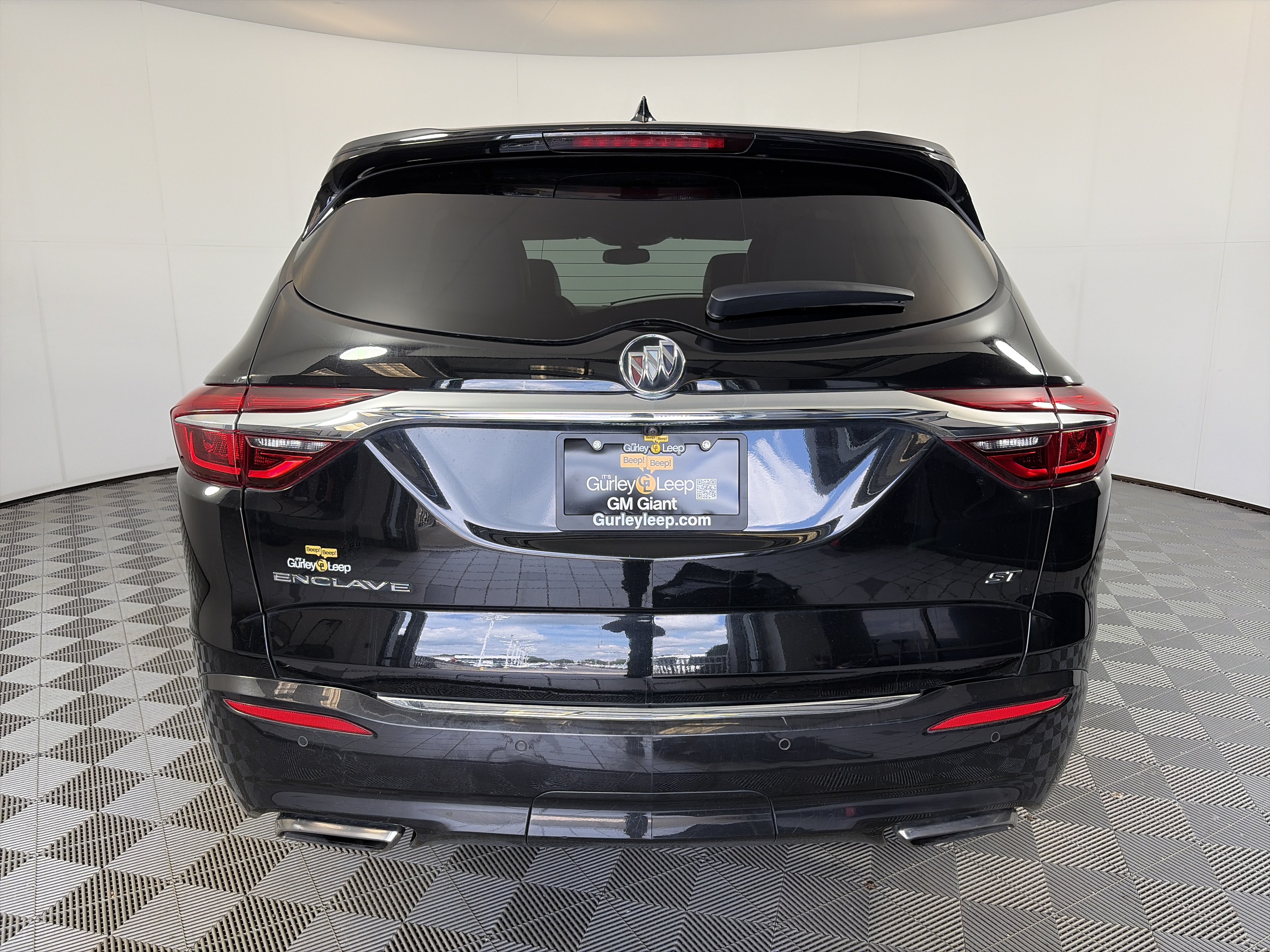 Certified 2021 Buick Enclave Essence w/ Sport Touring Edition FWD image 10