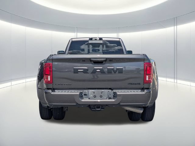 Used 2025 RAM 3500 Limited AWD/4WD image 5