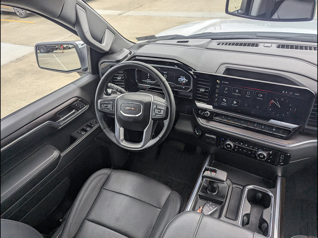 Used 2024 GMC Sierra 1500 SLT w/ SLT Premium Plus Package AWD/4WD image 24