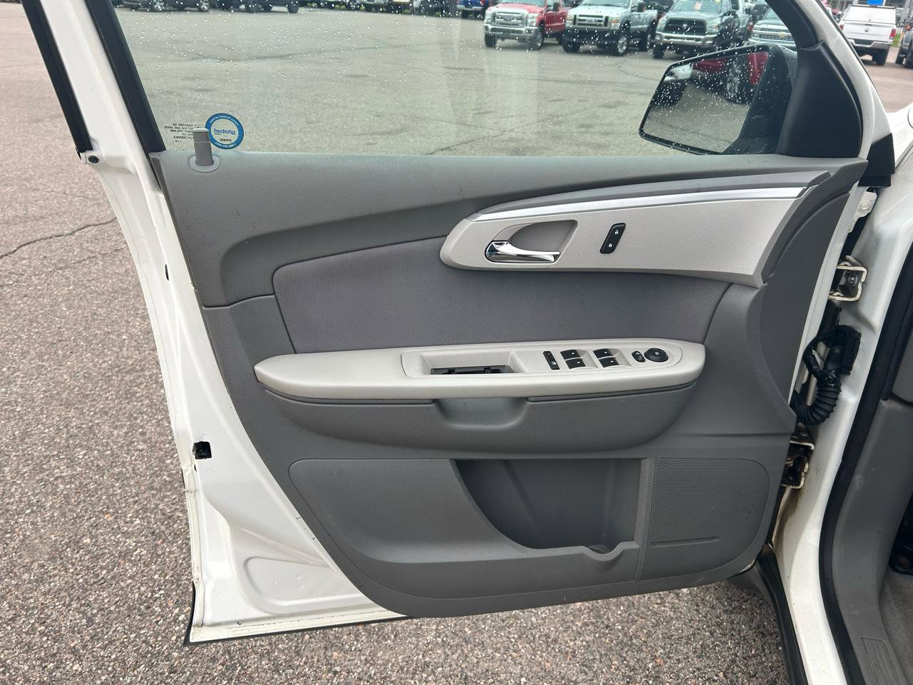 Used 2012 Chevrolet Traverse LS AWD/4WD image 15