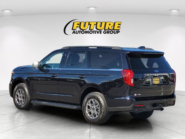Used 2025 Ford Expedition Active AWD/4WD image 7