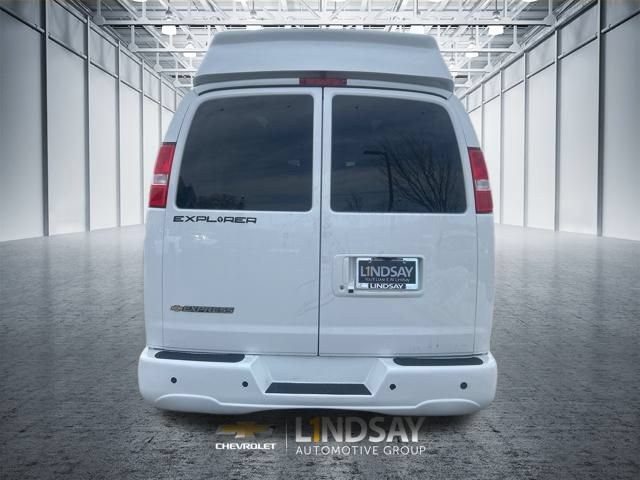 New 2026 Chevrolet Express 2500 Extended w/ Driver Convenience Package RWD image 5