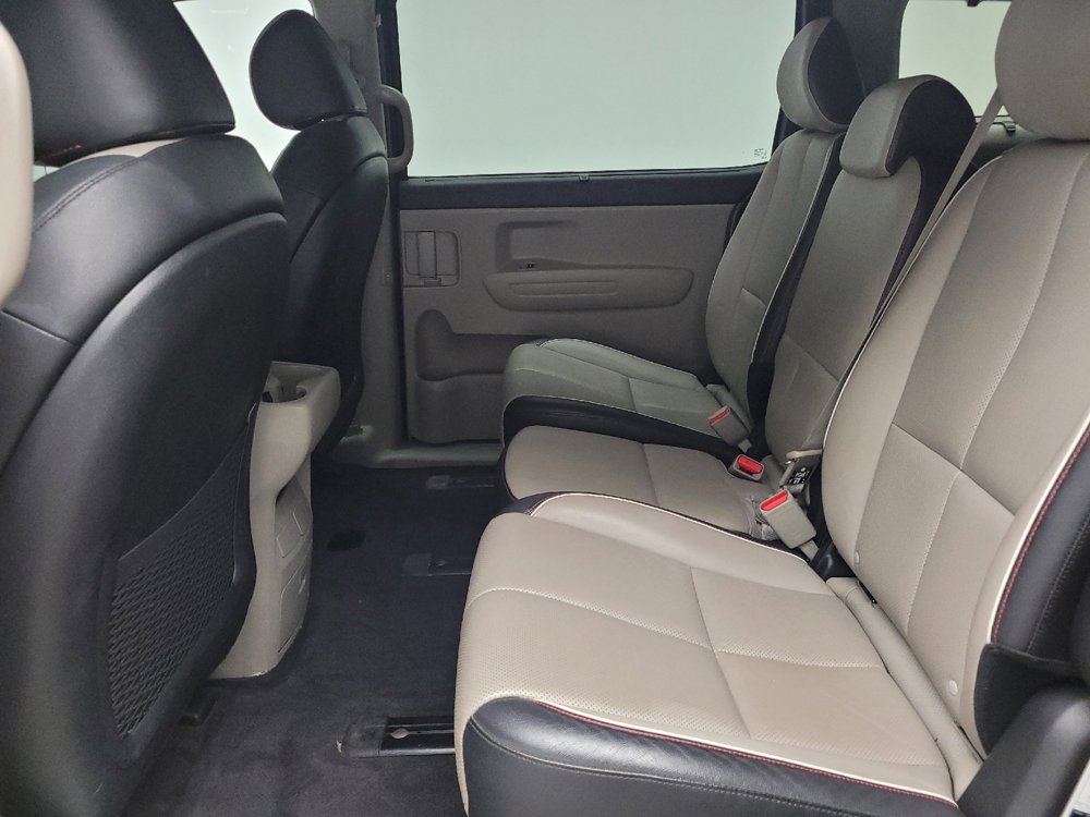 Used 2019 Kia Sedona EX FWD image 18