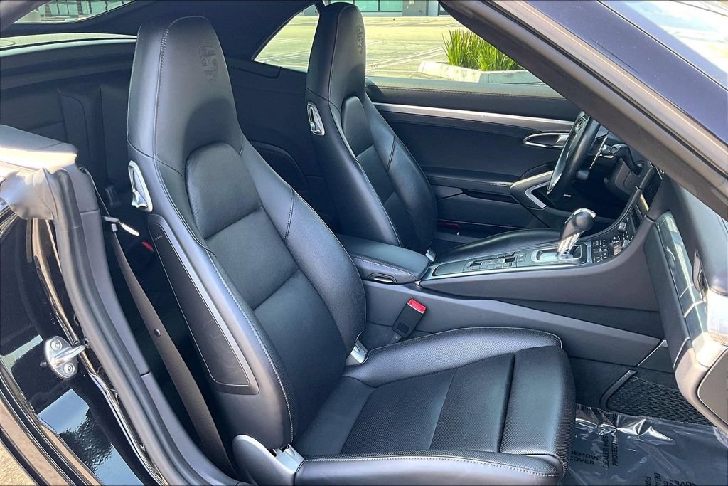 Used 2019 Porsche 911 Turbo AWD/4WD image 9