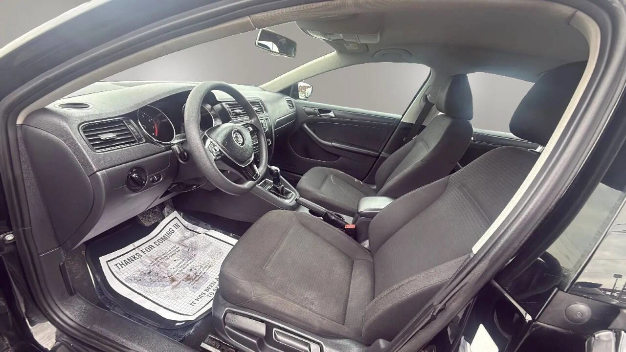 Used 2016 Volkswagen Jetta S FWD image 9