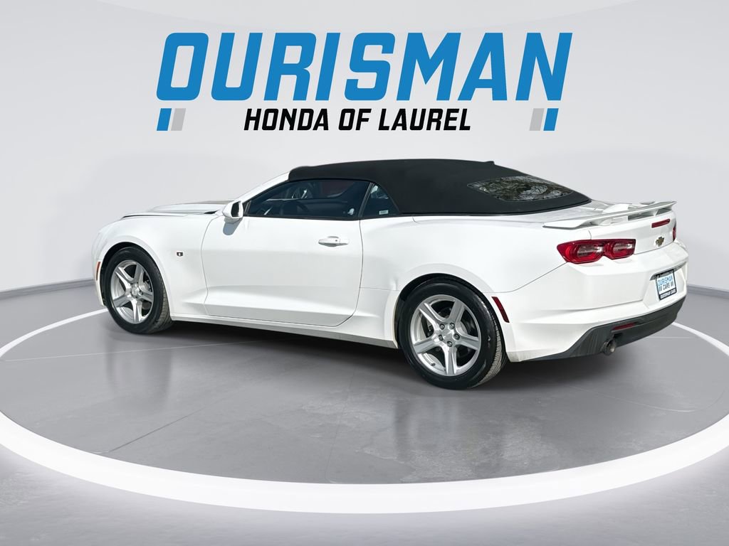 Used 2020 Chevrolet Camaro LT image 6