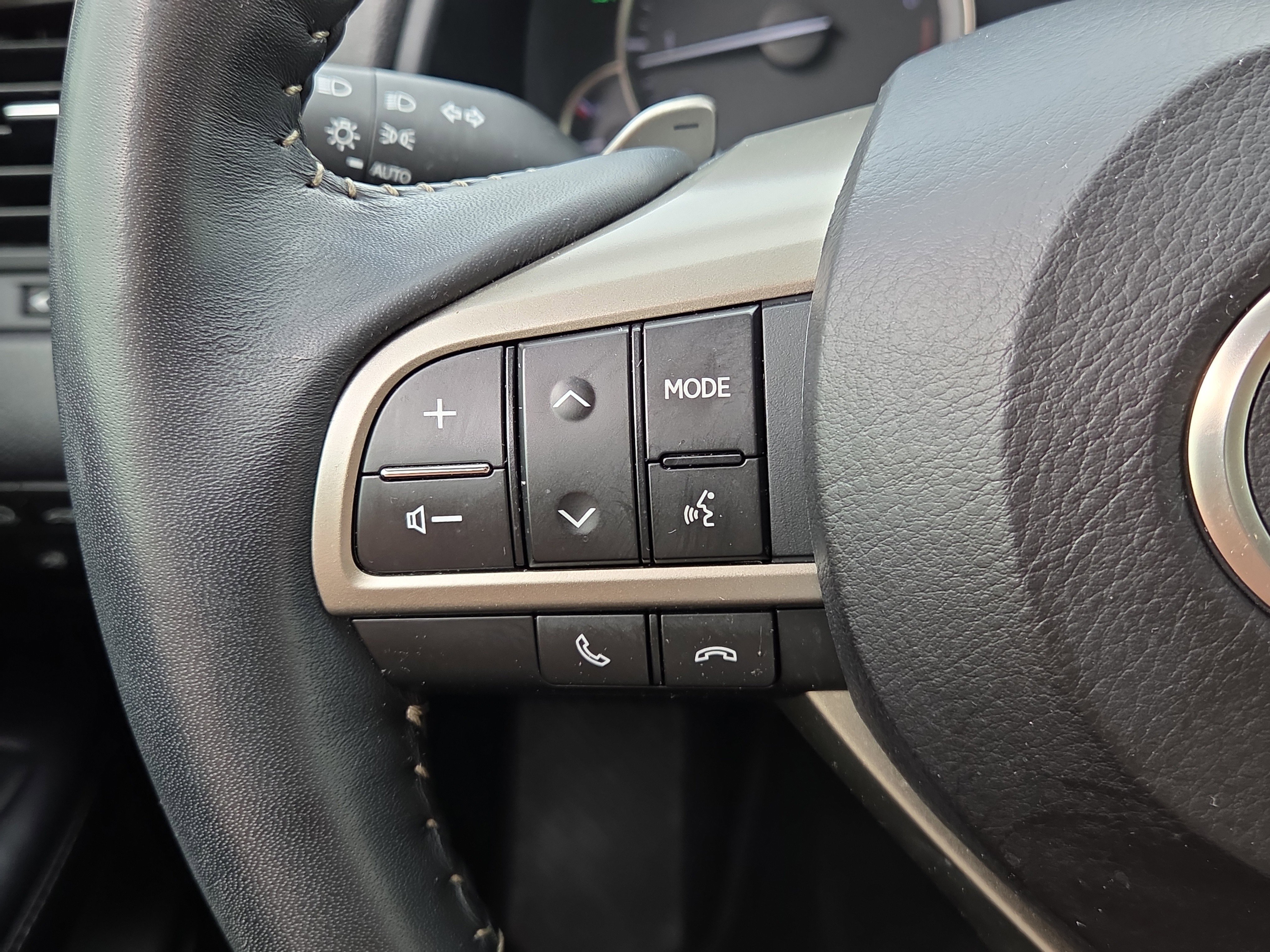 Used 2021 Lexus RX 350 FWD w/ Premium Package image 19