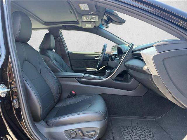 Used 2022 Toyota Avalon Limited w/ Advanced Safety Package FWD image 23