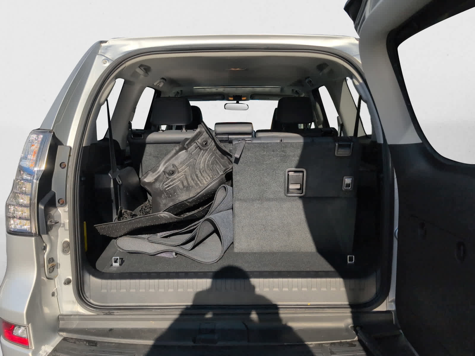 Used 2015 Lexus GX 460 image 22