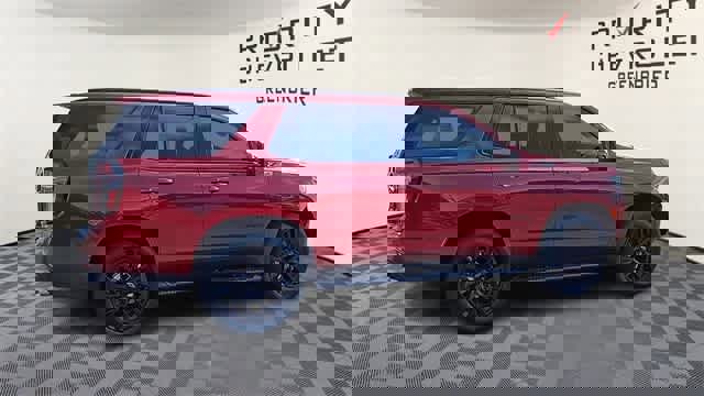 Certified 2024 Chevrolet Tahoe Z71 w/ Off-Road Capability Package image 9