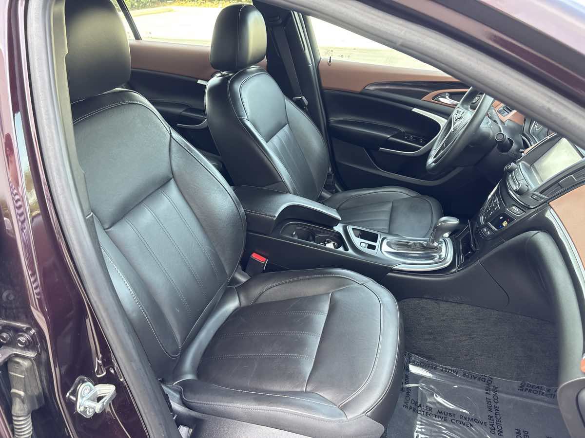 Used 2017 Buick Regal Premium w/ Driver Confidence Package #1 FWD image 16