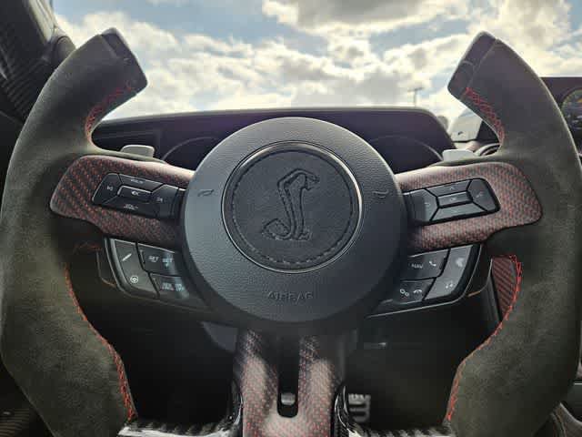 Used 2021 Ford Mustang Shelby GT500 w/ Technology Package image 24