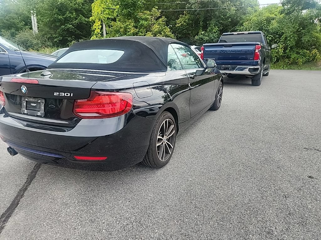 Used 2021 BMW 230i xDrive Convertible w/ Premium Package AWD/4WD image 5