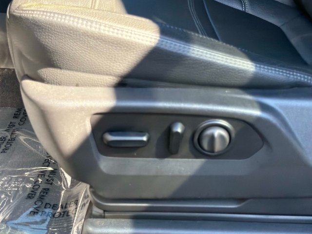 Used 2021 GMC Sierra 1500 Denali w/ Denali Ultimate Package AWD/4WD image 16