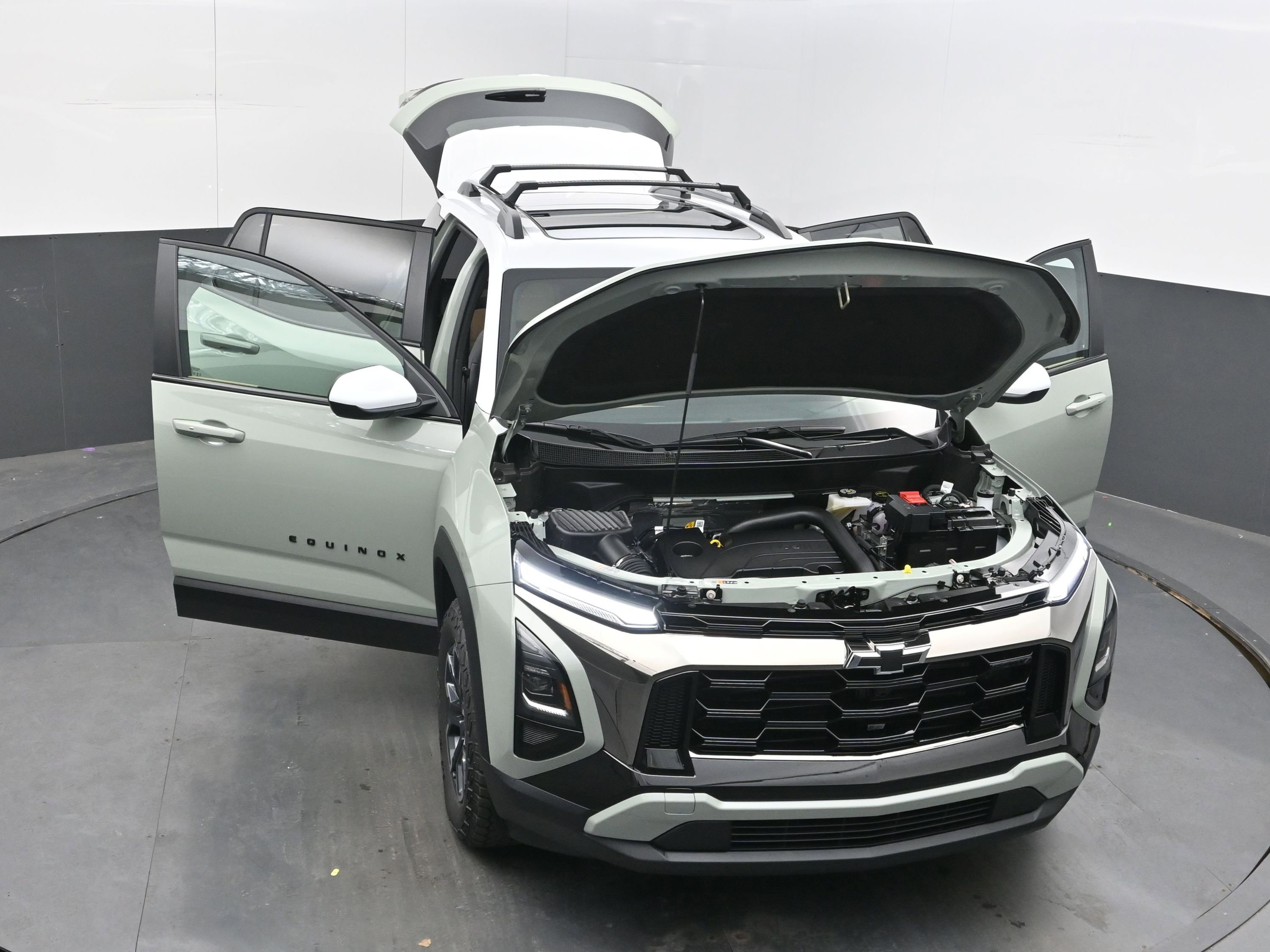 Used 2026 Chevrolet Equinox ACTIV w/ LPO, Floor Liner Package image 42