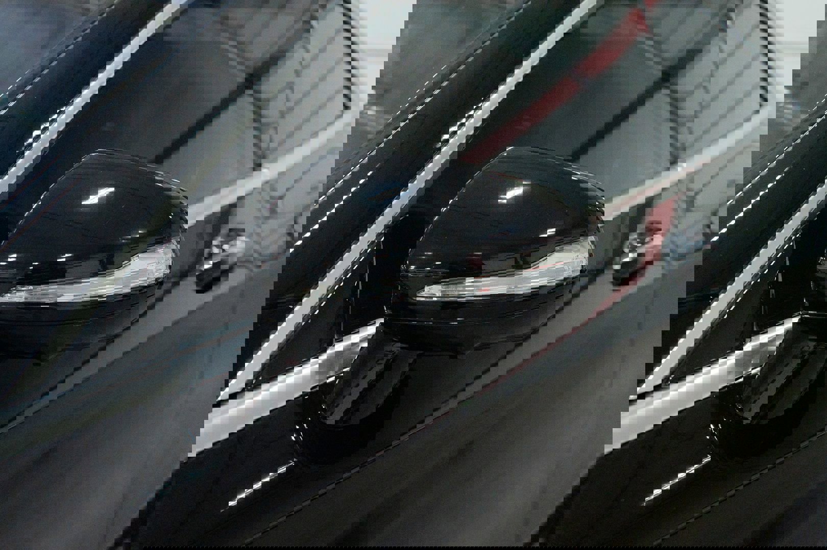 Used 2015 Mercedes-Benz S 63 AMG 4MATIC Coupe image 16